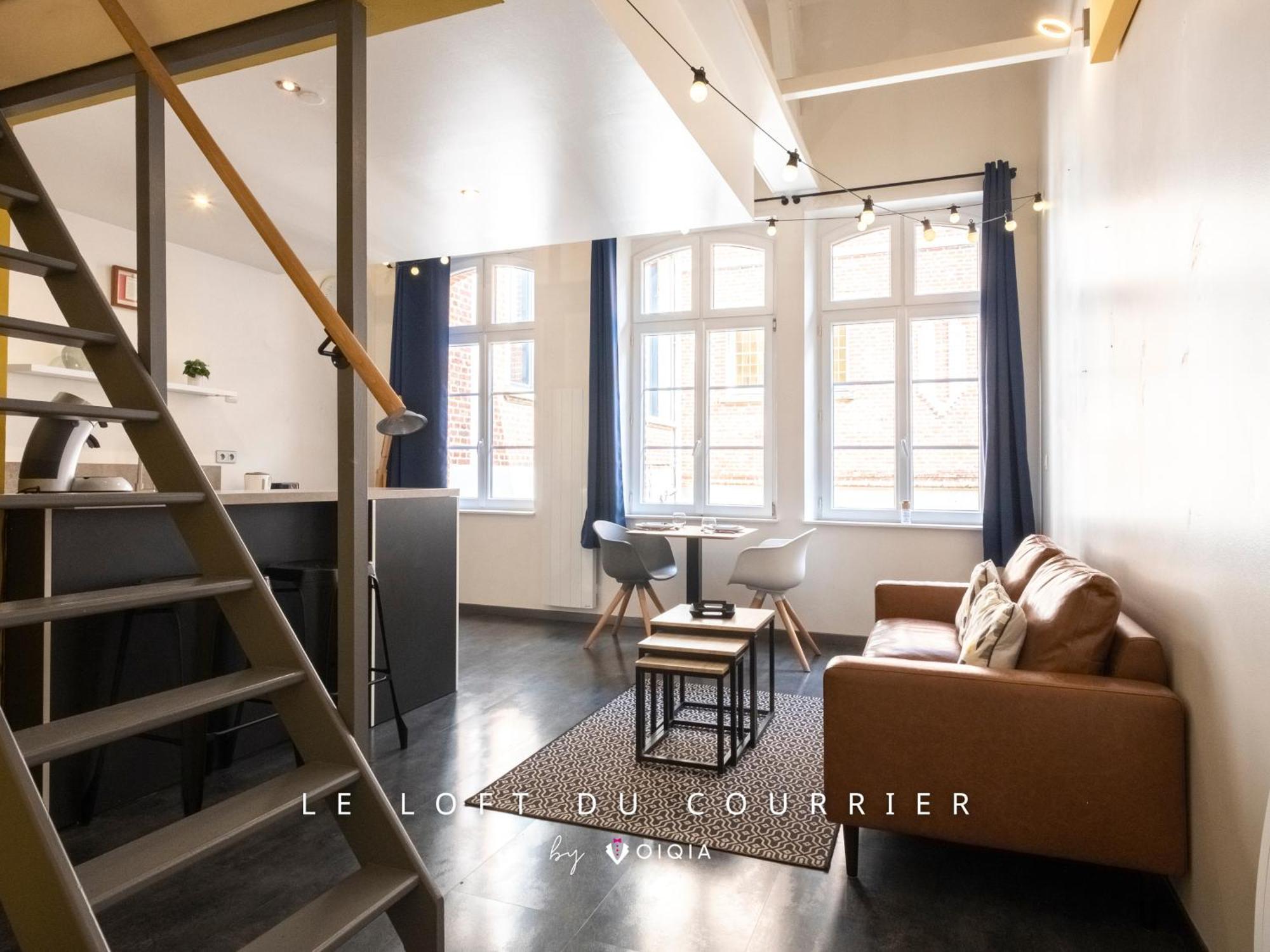 Appartement Le Loft Du Courrier ~ Duplex ~ Centre-ville Amiens